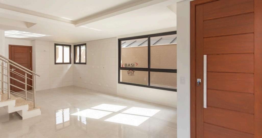 Triplex em Condominio Fechado a Venda no Tingui (3 QUARTOS) - QUINTAL AMPLO