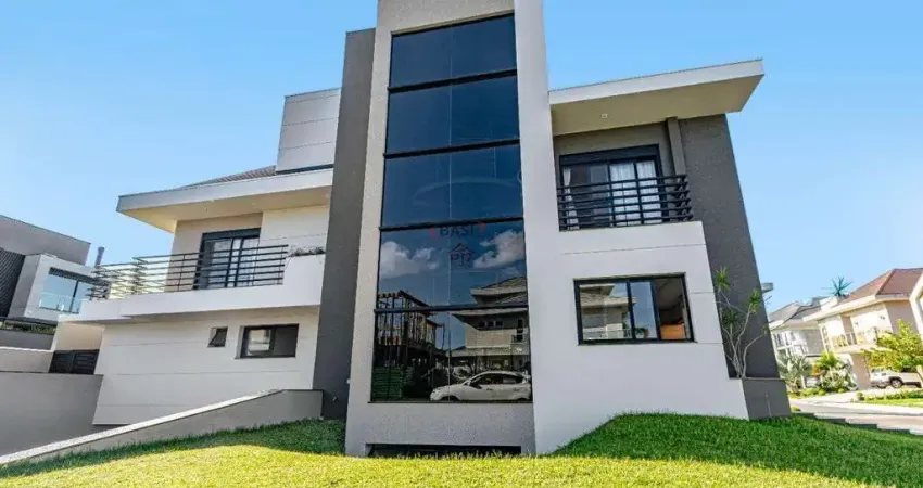 Casa no condominio Jardim das Americas, 4 suites