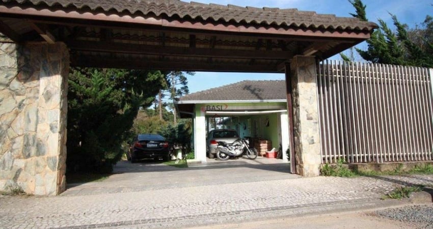 BELISSIMO SOBRADO EM ALMIRANTE TAMANDARE