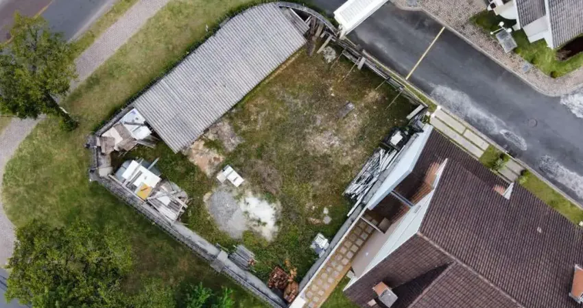 Terreno à venda na Rua Antônio Turíbio Teixeira Braga, 136, Butiatuvinha, Curitiba