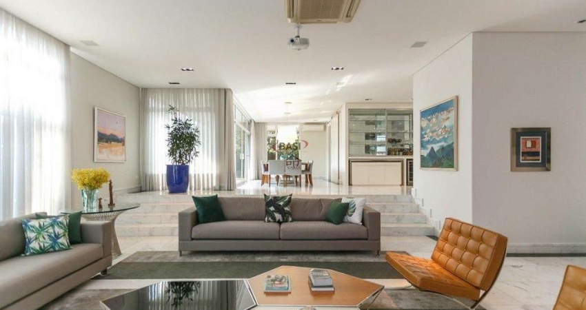 Casa em condominio com 5 quartos