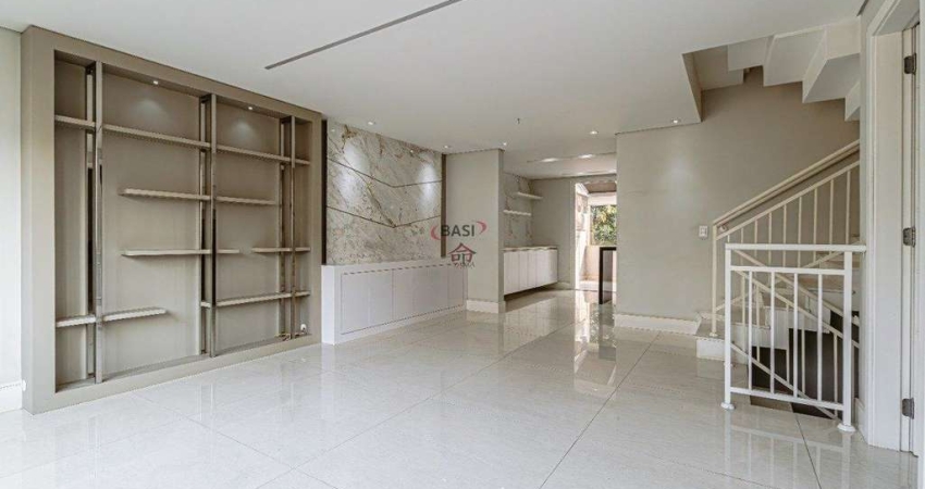Casa, 03 suites, churrasqueira, 04 vagas, no bairro Santo Inacio.
