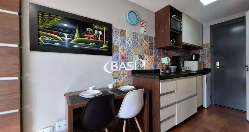 Studio a Venda no Centro de Curitiba - Porteira fechada