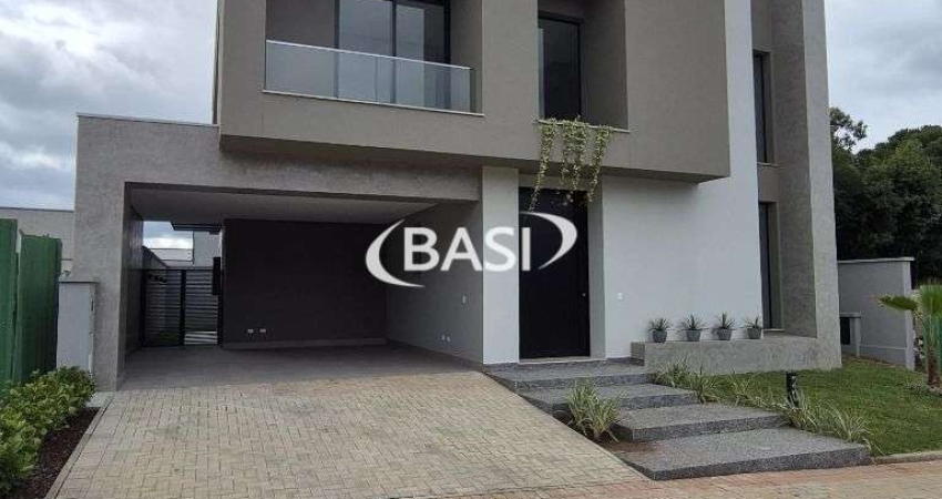 Casa de Condominio com 3 Quartos/ 3 Suites a Venda - Santa Felicidade