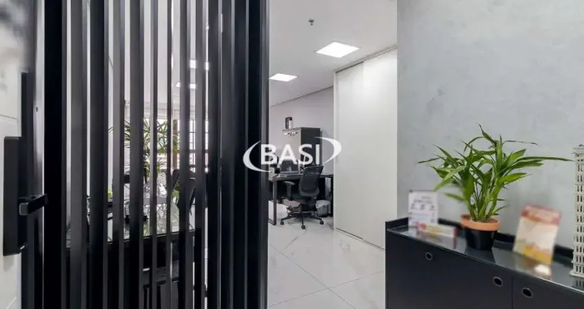 *luxuosa sala comercial a venda em predio de alto padrao – alto da xv, pertinho do centro*