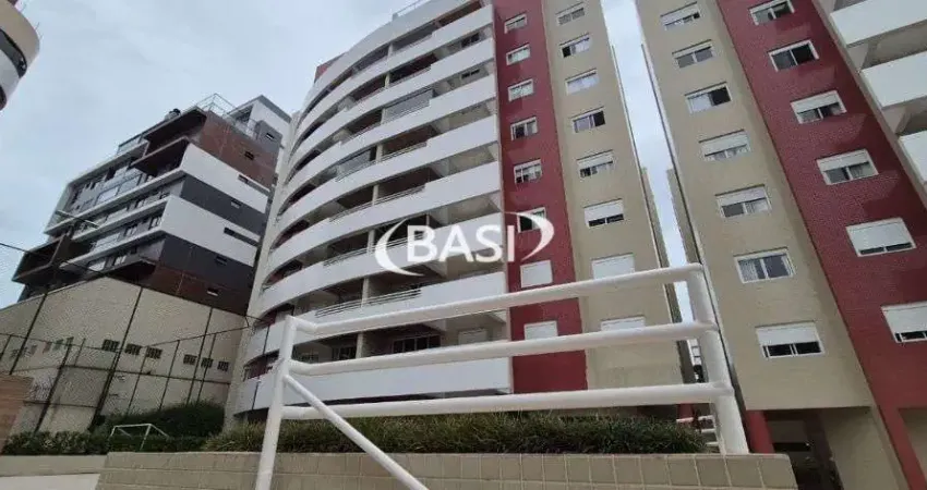 Excelente apartamento com closet e duas vagas de garagens no merces, aconchegante e bem distribuido, vale apena conferir