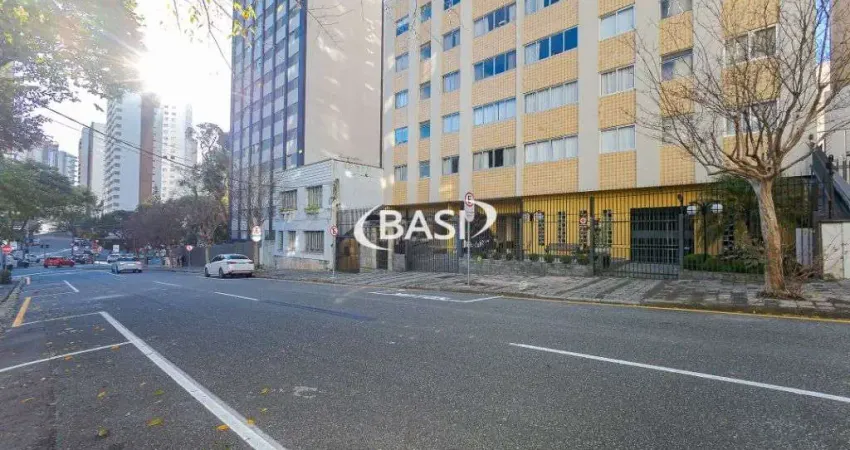 Apartamento andar alto, face norte, ha 2 quadras da praca do japao