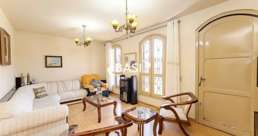 Casa comercial com 7 salas à venda na Rua Diógenes do Brasil Lobato, 925, Tingui, Curitiba