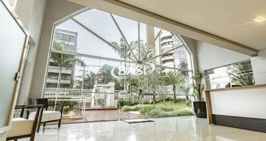 Apartamento a venda no melhor do champagnat com dois dormitorios e duas vagas de garagem !!!!