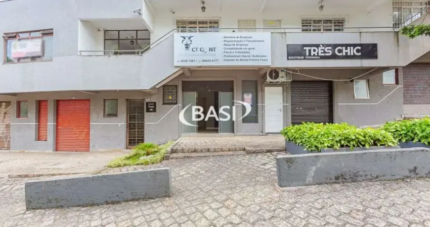Loja Terrea de Frente pra rua a Venda em Santa Felicidade (1 vaga, proximo ao centro gastronomico de Santa Felicidade)