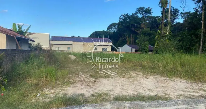 Terreno à venda na Avenida Paranaguá, Saint Etiene, Matinhos
