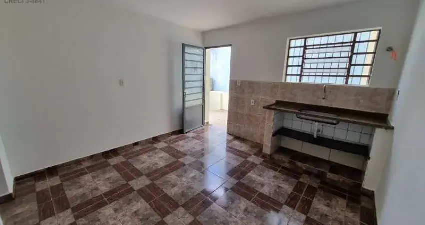 Casa com 1 quarto para alugar no Jardim Estádio, Jundiaí 