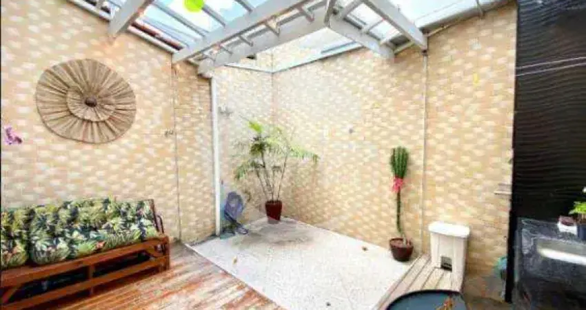 Casa em condomínio fechado com 3 quartos à venda na Rua Joshey Leão, --, Vila Prudente, São Paulo