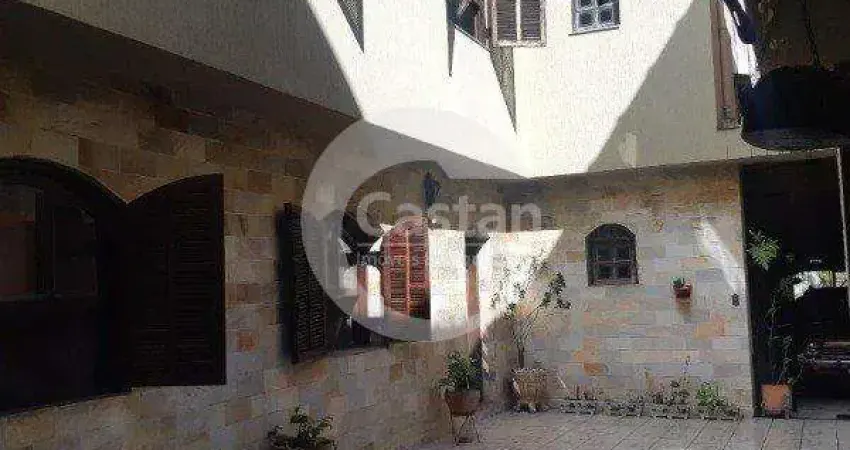 Casa com 5 quartos para alugar na Rua Juvenal Parada, --, Mooca, São Paulo