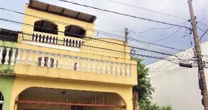 Casa em condomínio fechado com 3 quartos à venda na Rua dos Junquilhos, --, Vila Alpina, São Paulo
