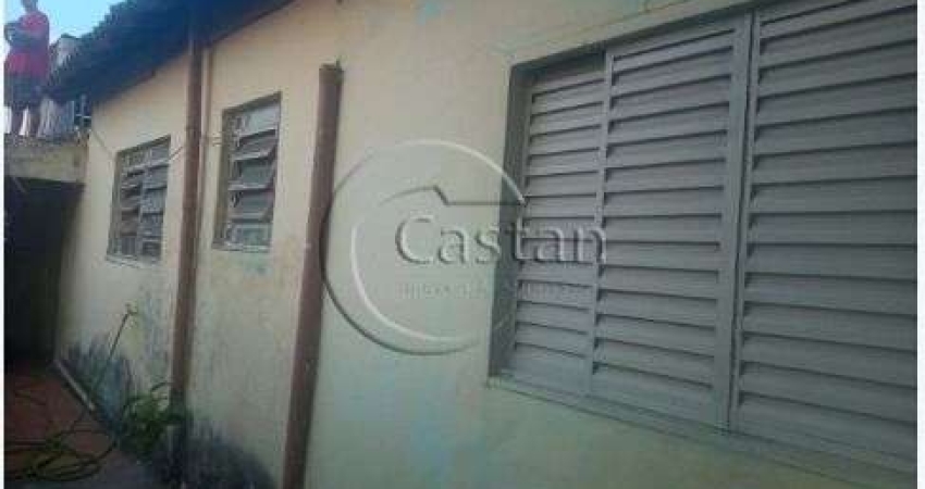 Casa com 4 quartos à venda na Rua Hermann Teles Ribeiro, --, Vila Invernada, São Paulo