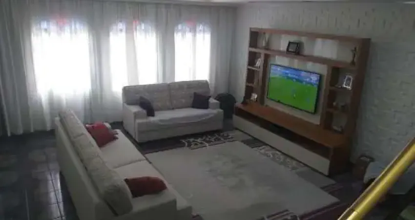 Casa em condomínio fechado com 3 quartos à venda na Rua Pedro Pires, --, Vila Carrão, São Paulo