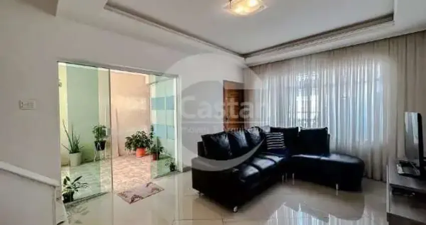 Casa com 3 quartos à venda na Avenida Sapopemba, --, Vila Regente Feijó, São Paulo