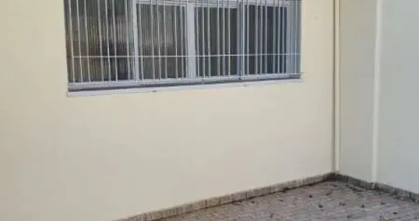 Casa com 2 quartos à venda na Avenida Montemagno, --, Vila Diva, São Paulo