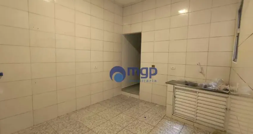 Casa com 1 dormitório para alugar, 15 m² - Vila Maria - São Paulo/SP