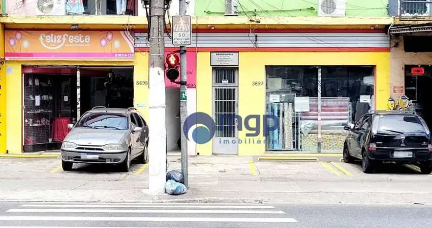 Salão Comercial de 225m² para Locação no Jardim Planalto - São Paulo/SP