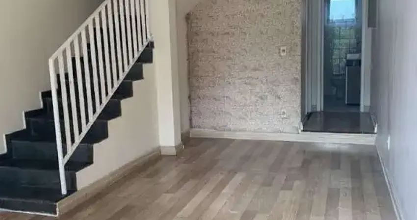 Casa com 2 quartos à venda na Rua Simão Pedroso, 162, Vila Ede, São Paulo