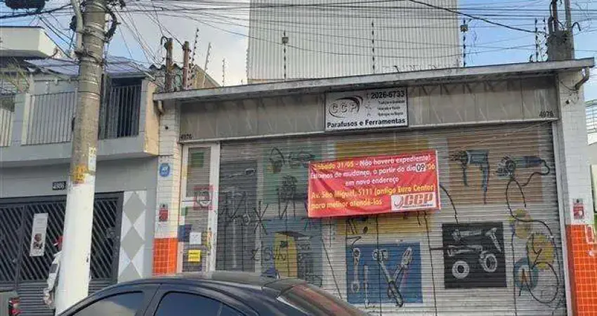 Prédio para alugar na Avenida São Miguel, Jardim Cotinha, São Paulo