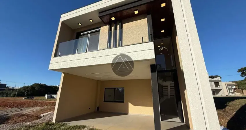 Oportunidade Única: Sobrado de Alto Padrão no Condomínio Life Garden