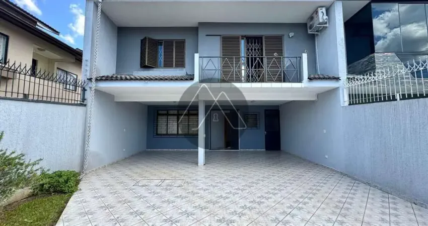 Sobrado com ático 310m² - 04 dormitórios – jardim das américas - curitiba