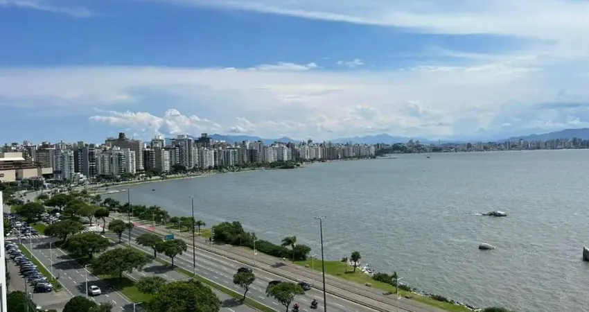 Apartamento com 3 quartos à venda na Avenida Jornalista Rubens de Arruda Ramos, 3214, Centro, Florianópolis