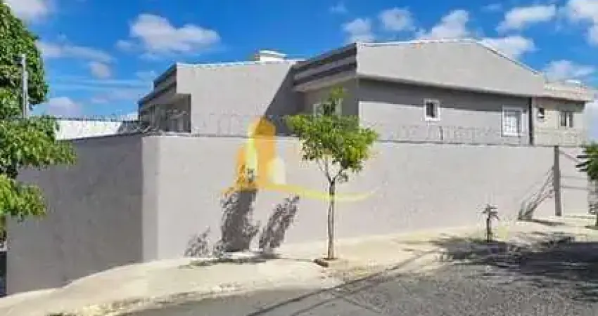 Casa com 2 quartos à venda na Rua Francisco Bucarelli, 360, Parque Guaianazes, São Paulo