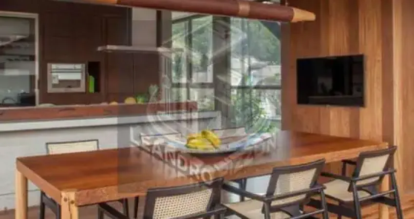 Casa com 4 quartos para alugar no Jardim Fazenda Rincão, Arujá 