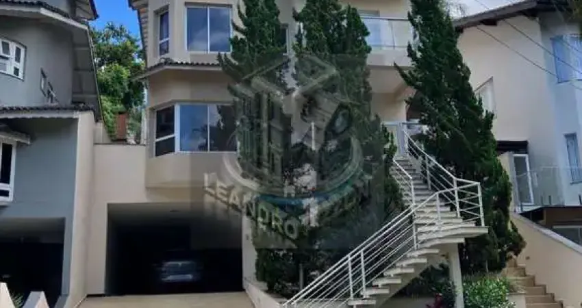 Casa em condomínio fechado com 3 quartos para alugar na Estrada do Itapeti, Parque Residencial Itapeti, Mogi das Cruzes
