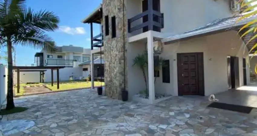 Casa com 5 quartos à venda na Rua: Mariani Kummrow (1530), 385, Centro, Itapoá
