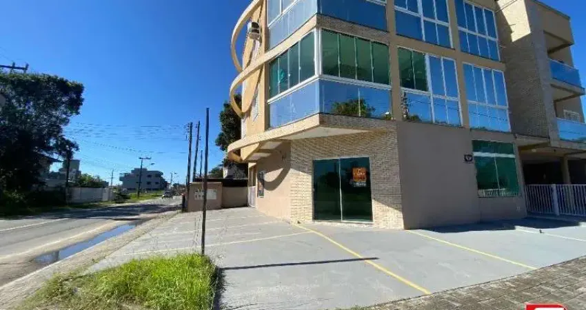 Sala comercial com 1 sala para alugar na Avenida Brasil, 4052, Mariluz, Itapoá