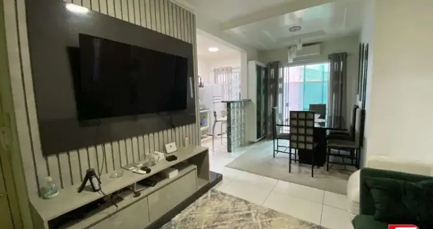 Apartamento com 2 quartos à venda na Rua Leocadio José Correa, 289, Centro, Itapoá