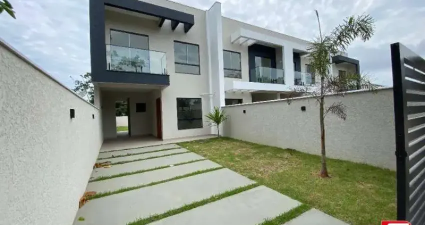 Casa com 3 quartos à venda na Rua Rio Azul, Princesa do Mar, Itapoá