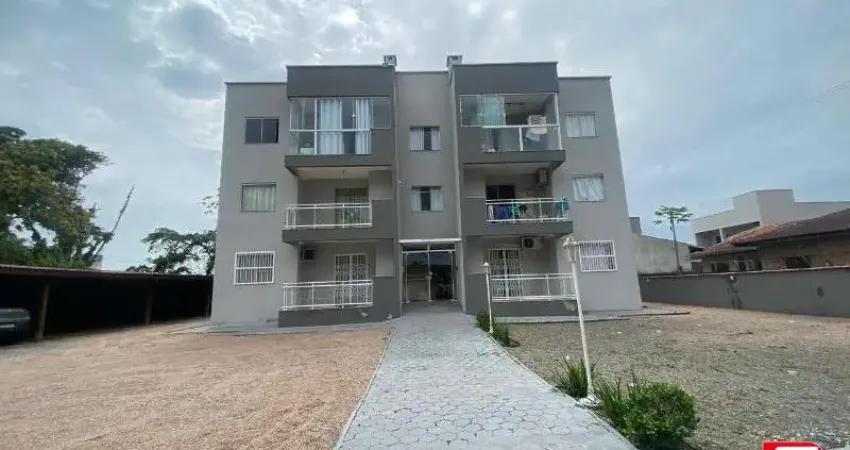 Apartamento com 2 quartos para alugar na Rua Campos Novos, 81, Itapema do Norte, Itapoá