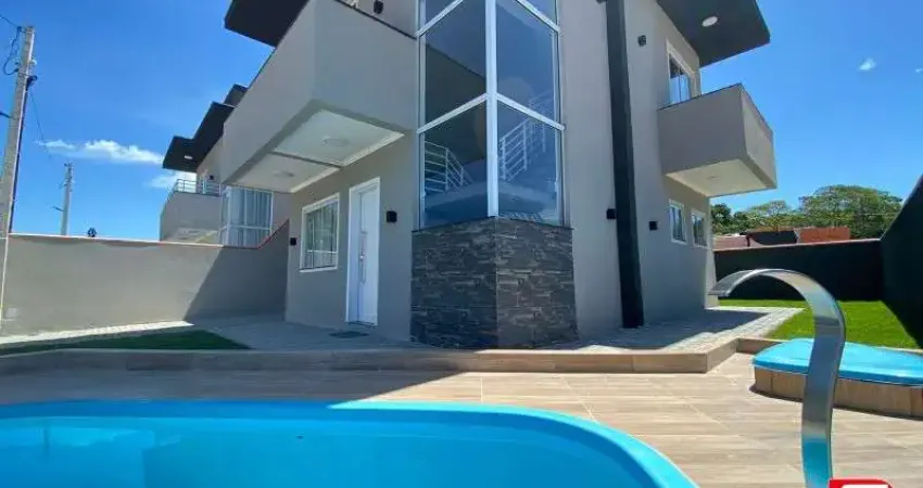 Casa com 3 quartos à venda na Avenida Dom Henrique II, 24, Centro, Itapoá