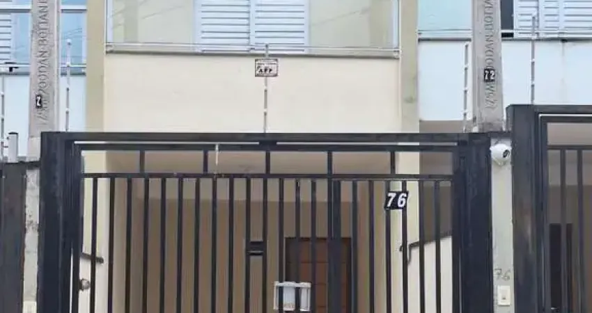 Sobrado com 2 dormitórios para alugar, 76 m² por R$ 2.500,00/mês - Jardim Nely - Indaiatuba/SP