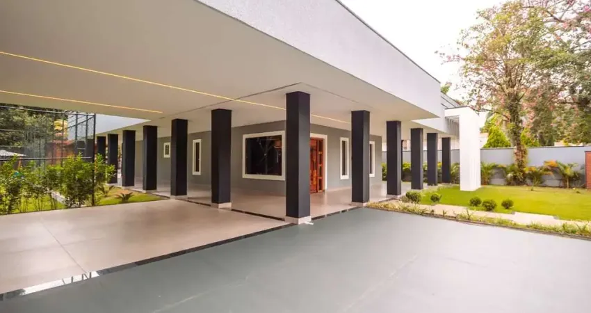 Chácara à Venda no Condomínio Vale das laranjeiras com 03 suítes sendo 02 com closet – Indaiatuba - Sp.