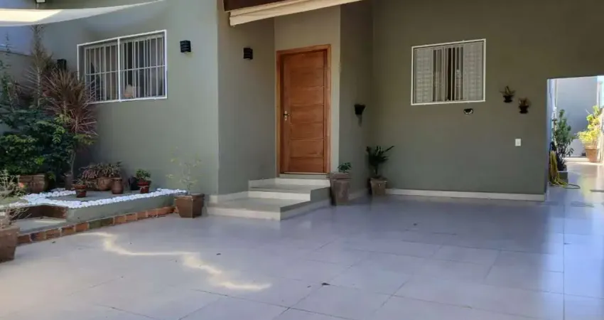 Casa com 3 dormitórios à venda, 150 m² por R$ 1.080.000,00 - Jardim Europa II - Indaiatuba/SP
