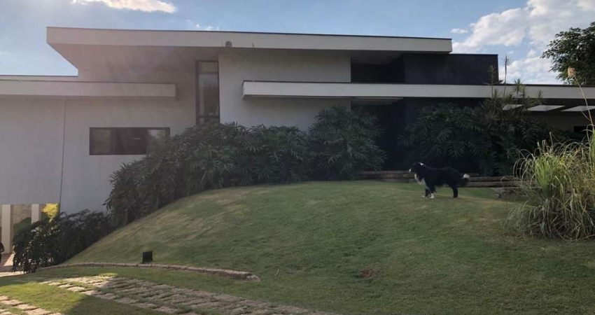 Casa com 5 Quartos à Venda e Locação no Recanto das Flores - Indaiatuba