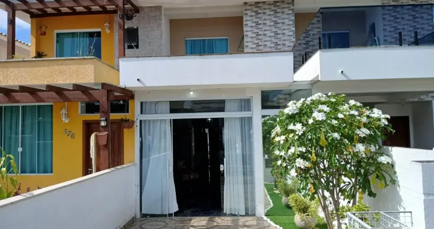 Casa Geminada 2 Suítes Mobiliada à Venda na Praia dos Ingleses - Florianópolis - SC