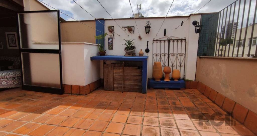 Cobertura 2 dormitórios à venda Petrópolis Porto Alegre/RS