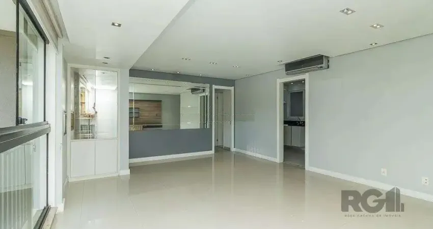 Apartamento de 3 quartos, suíte e duas vagas de garagem no bairro Jardim Europa