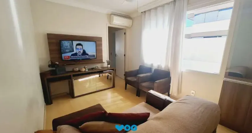 Apartamento com sacada, dois dormitórios e 1 vaga bairro petrópolis - porto a