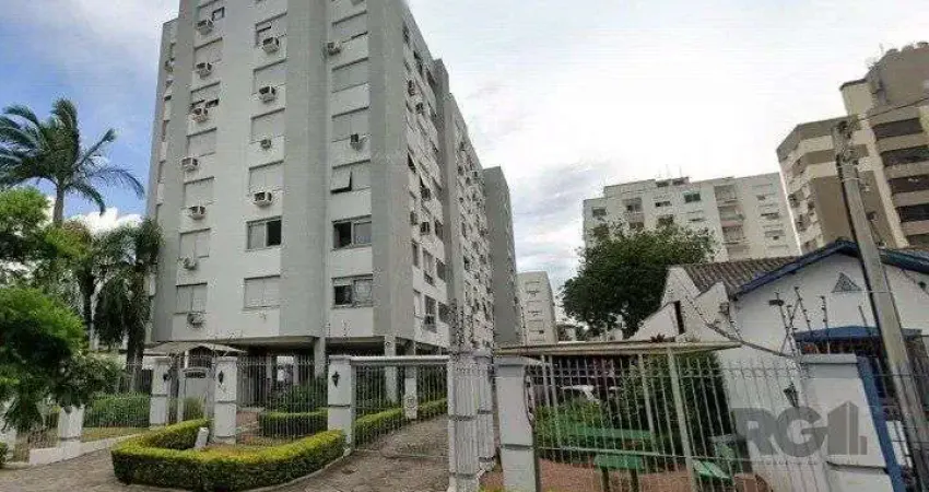 Apartamento 2 dormitórios com vaga escriturada no bairro Santana