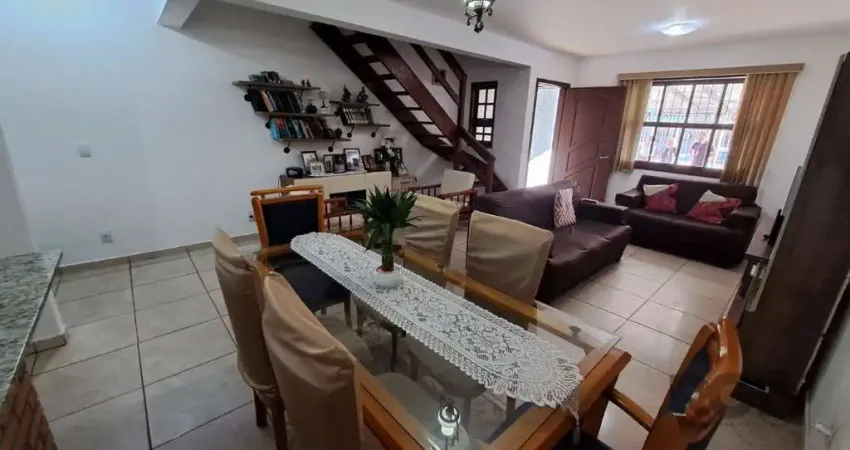 Casa para Venda - 100m², 2 dormitórios, sendo 02 suítes, 02 vaga - Hípica