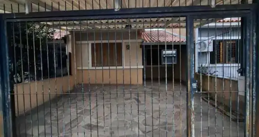 Casa com 3 quartos à venda na Rua Padre Arthur Morsch, 170, Hípica, Porto Alegre